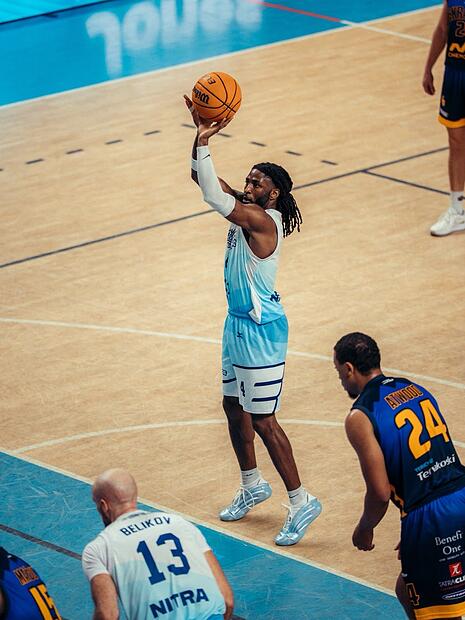Baskets-Neuzugang Jordan Jones spielte in der vergangenen Saison in der ersten slowakischen Liga in Nitra. Baskets-Neuzugang Jordan Jones spielte in der vergangenen Saison in der ersten slowakischen Liga in Nitra.