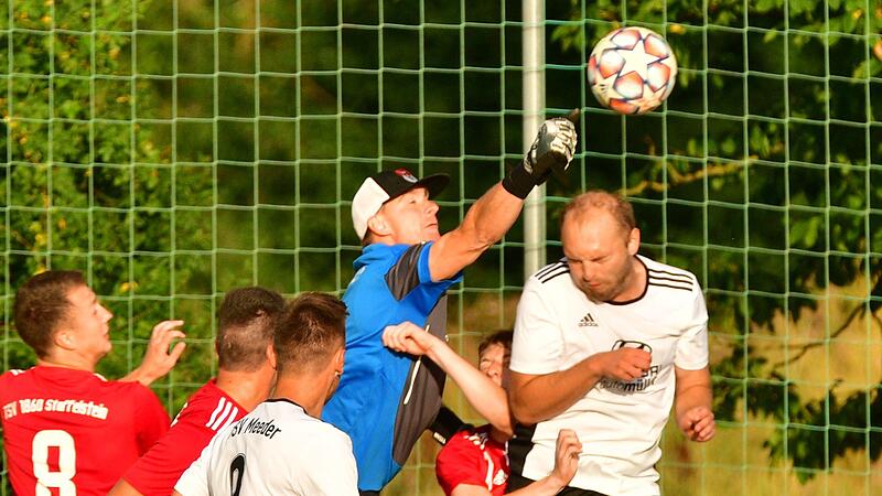 Großer Rückhalt der Staffelsteiner in der vergangenen Saison war Torwart Sebastian Titze, der nun seine Karriere beendet hat und in der kommenden Spielzeit durch Youngster Johannes Kerner und Neuzugang Max Hauptmann ersetzt wird.