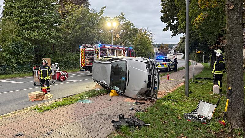 Unfall auf der Adenauerallee in Forchheim.