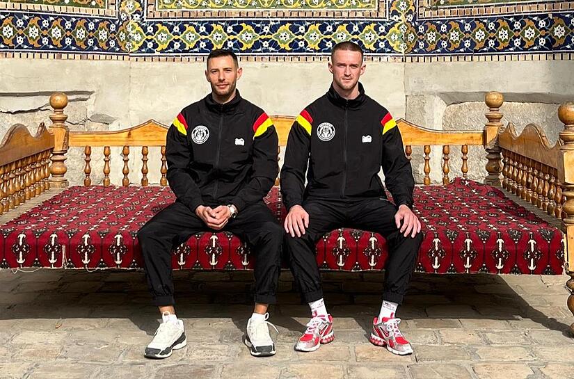 Unser Bild zeigt Adam Köpplin (links) und Nick Schander, die erfolgreich beim Amir-Temur-Cup teilnahmen.