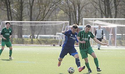 Mit Neukenroth hatte der TSV M&ouml;nchr&ouml;den II seine liebe M&uuml;he, gegen Staffelstein muss ein Sieg her. Hagen Lehmann