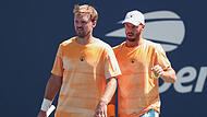 Fokus auf die nächste Aufgabe: Kevin Krawietz (l.) und Tim Pütz stehen bei den US Open in der zweiten Runde.