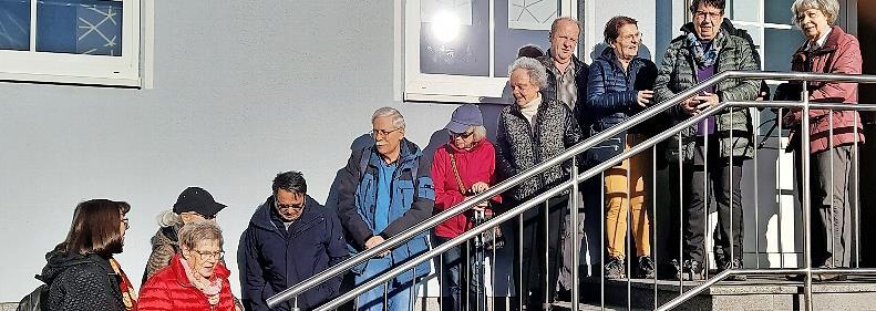 Die Rh&ouml;nklub-Mitglieder, die bei der Wanderung nach Breitenbach teilnahmen.