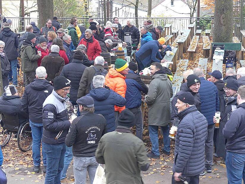 Bockbiertreffen auf dem Bergkirchweihgelände in Erlangen. Bockbiertreffen auf dem Bergkirchweihgelände in Erlangen.