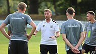 Ruhe in den Verein bringen und ohne Druck spielen: Das ist die Devise beim FC Sand und Trainer Maximilian Zang. Ruhe in den Verein bringen und ohne Druck spielen: Das ist die Devise beim FC Sand und Trainer Maximilian Zang.