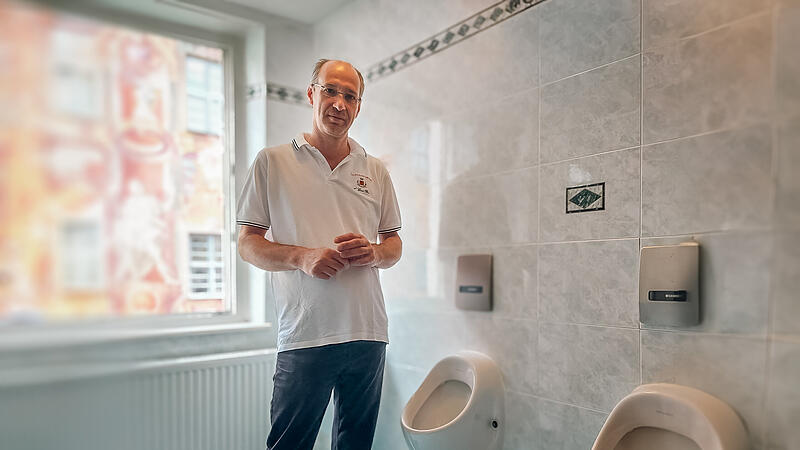 Bamberger Wirt ärgert sich wegen Pinkler auf SandkerwaChristopher Street Day 2025 in Bamberg