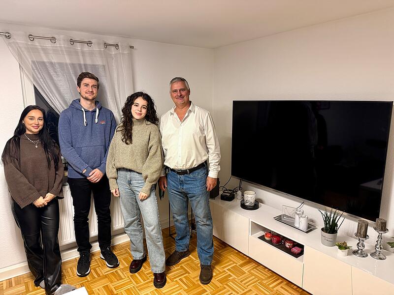 "Tempora mutantur", hei&szlig;t es f&uuml;r Jonas und Ida. Endlich k&ouml;nnen sie in eine gemeinsame Wohnung ziehen. F&uuml;r das Studi-P&auml;rchen bricht eine neue &Auml;ra an.