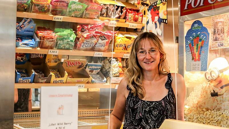 Getestet, geimpft oder genesen: Die sogenannte 3G-Regel, die ab dem 23. August gilt, beunruhigt nicht nur Kino-Betreiber wie Manuela Dengler-Redlin.Forchheim & Fränkische Schweiz Getestet, geimpft oder genesen: Die sogenannte 3G-Regel, die ab dem 23. August gilt, beunruhigt nicht nur Kino-Betreiber wie Manuela Dengler-Redlin.Forchheim & Fränkische Schweiz