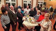 Ehrenabend in der Pfarreiengemeinschaft Oberer Sinngrund. Geehrt wurde Ottmar Bohn (zweiter von links) f&uuml;r &uuml;ber 50 Jahre ehrenamtlichem Einsatz unter anderem als Pfarrgemeinderatsvorsitzender in Wildflecken. Roswitha Reder (dritte von rechts) wurd...