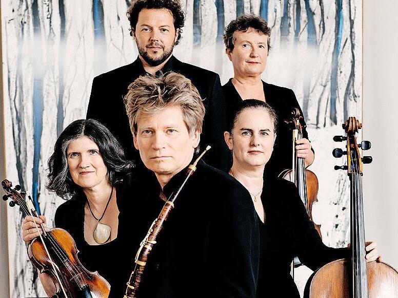 Der renommierte Bariton Florian G&ouml;tz (mit Bart) gastiert am 8. Februar zusammen mit dem Grundmann-Quartett mit der &bdquo;Winterreise&ldquo; von Franz Schubert im R&uuml;gheimer Sch&uuml;ttbau.