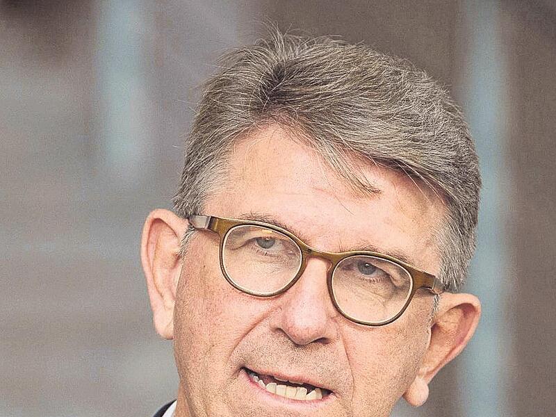 Kulturstaatsminister Wolfram Weimer sieht die Entwicklung des Antisemitismus in Deutschland mit gro&szlig;er Sorge.
