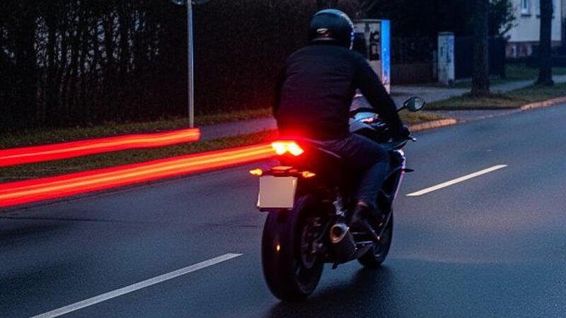 Motorradfahrer flüchtet vor Polizeikontrolle in Lichtenfels Motorradfahrer flüchtet vor Polizeikontrolle in Lichtenfels