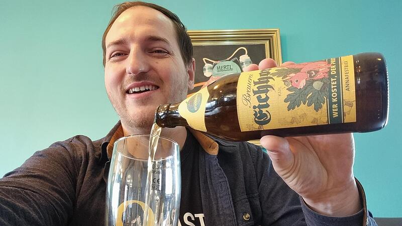 Bierunternehmer David Hertl ist immer f&uuml;r eine &Uuml;berraschung gut: Seit M&auml;rz verkauft er sein Eichhorn-Annafestbier bereits  in Flaschen.Forchheim & Fr&auml;nkische Schweiz