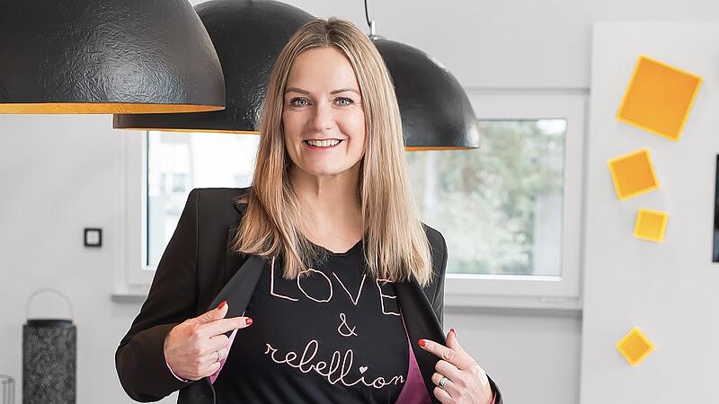 Lach-Yoga-Trainerin Marzena K&uuml;hne