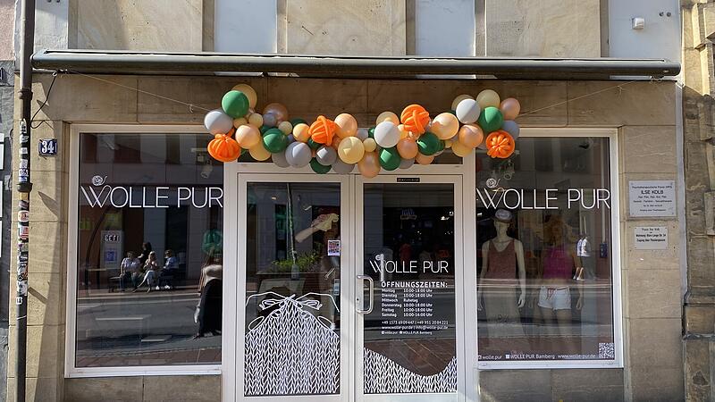 Ein neuer Look und die gewohnte Qualität: Wolle Pur in der Langen Straße hat wieder geöffnet.