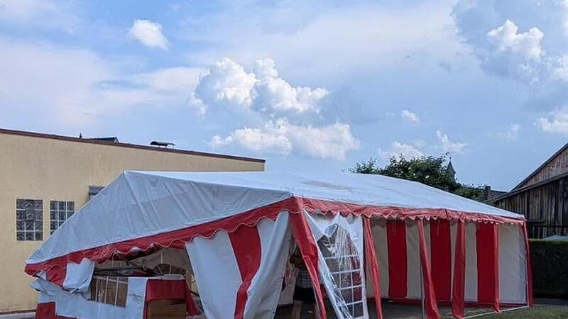 Vandalismus nach Sonnwendfeier: Festzelt in Frohnlach zerstört Vandalismus nach Sonnwendfeier: Festzelt in Frohnlach zerstört