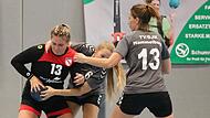 Zupacken k&ouml;nnen sie ja, die Handballerinnen vom TV/DJK Hammelburg und FC Bad Br&uuml;ckenau (unser Archivbild). Diesmal aber gingen beide Landkreis-Teams ohne z&auml;hlbaren Erfolg.