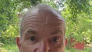 Fredi Breunig aus dem unterfr&auml;nkischen Gro&szlig;eibstadt ist nicht nur Kabarettist, Mundart-K&uuml;nstler und Glossist, sondern auch Fu&szlig;ball-Fachmann. F&uuml;r unser Portal ordnet er die Fu&szlig;ball-WM 2026 humoristisch ein.
