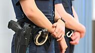 Schutzausrüstung der bayerischen Polizei Schutzausrüstung der bayerischen Polizei