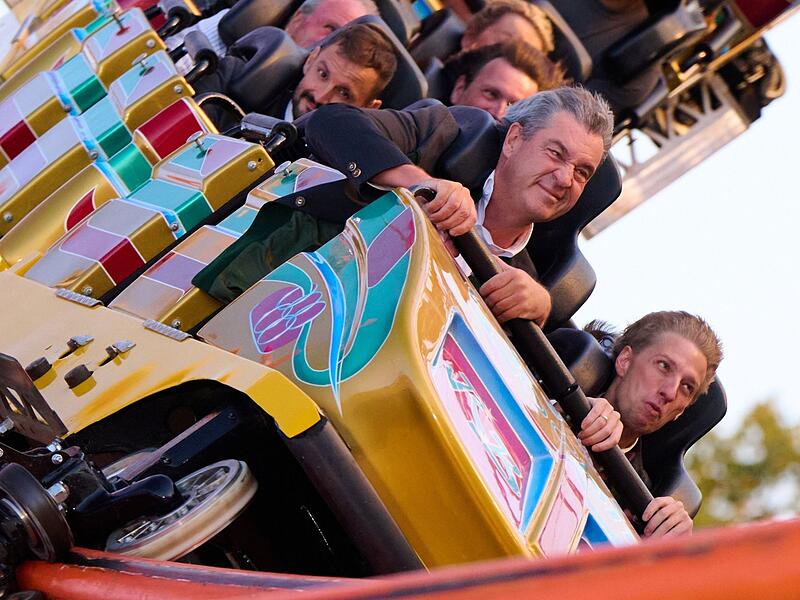 S&ouml;der und Krause fahren &bdquo;Olympia Looping&ldquo;