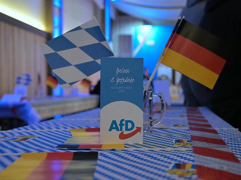 Stadt- und Gemeinder&auml;te gem&auml;&szlig;igter Parteien werden  k&uuml;nftig gemeinsam mit AfD-Vertretern  stimmen m&uuml;ssen, auch wenn sie das eigentlich nicht wollen.
