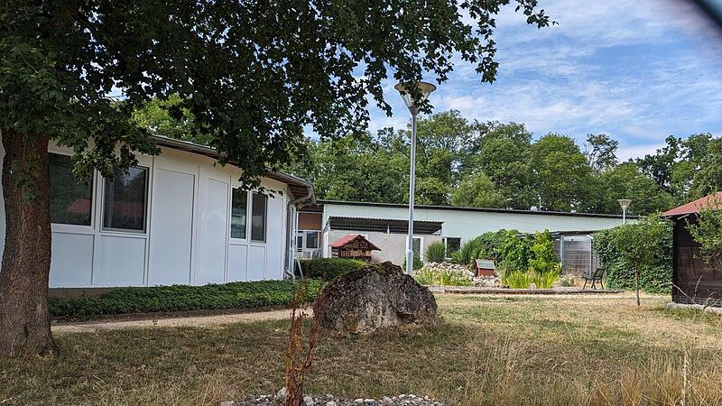 Blick ins Tierheimgel&auml;nde in Coburg: Es geh&ouml;rt der Stadt Coburg, Betreiber ist aber der Tier- und Naturschutzverein Coburg.