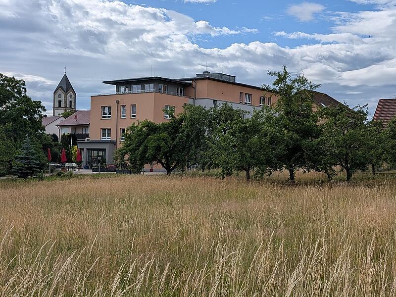 Sitzung des Haupt- und Finanzausschusses Münnerstadt Windheim, der Komplex des "Haus der Familie"