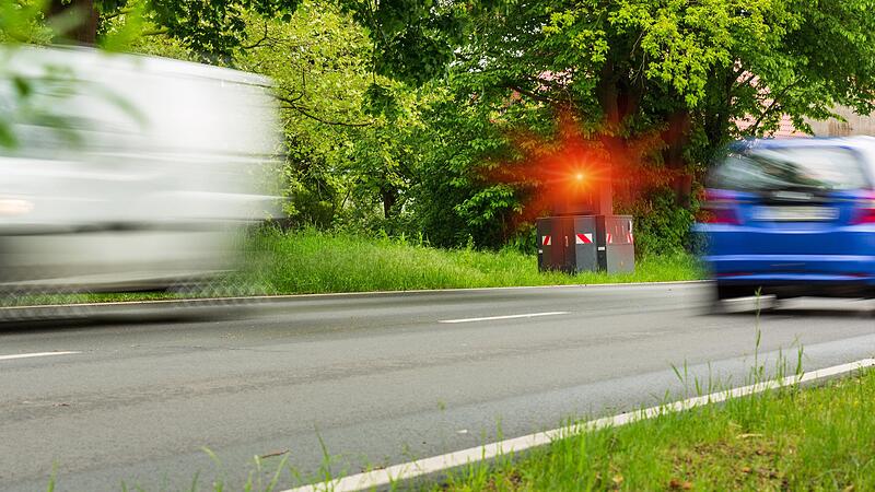 In den vergangenen 15 Monate wurden an zwölf Messstellen 582 Verstöße in der Gemeinde Aurachtal festgestellt.