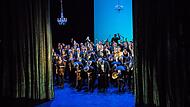 Nach dem umjubelten Gala-Abend schließt sich der Vorhang im Landestheater Coburg zum vorersten letzten Mal. Unklar bleibt, ob und wann er sich wieder öffnen wird nach der anstehenden Generalsanierung. Nach dem umjubelten Gala-Abend schließt sich der Vorhang im Landestheater Coburg zum vorersten letzten Mal. Unklar bleibt, ob und wann er sich wieder öffnen wird nach der anstehenden Generalsanierung.