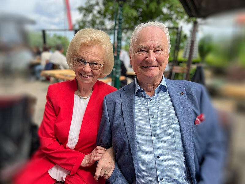 Rosalinde und Karlheinz Ertl Rosalinde und Karlheinz Ertl waren immer gerne in Bamberg unterwegs (hier eine Aufnahme aus dem Spezi-Keller). Die Seniorchefin des Ertl-Zentrums ist am 13. Juni im Alter von 83 Jahren gestorben.