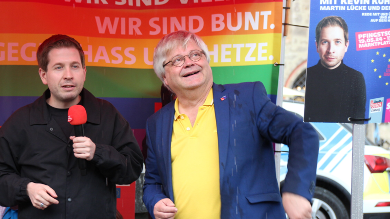 AfD und D&ouml;nerpreis: SPD-Generalsekret&auml;r Kevin K&uuml;hnert in Coburg vor Europawahl