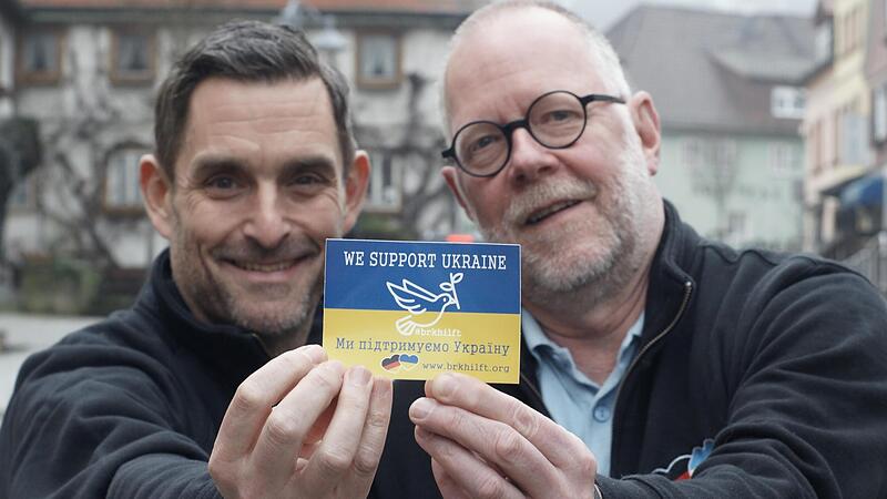 Dirk Stumpe (links) und Thomas Weißenfeld engagieren sich auch ein Jahr nach dem russischen Angriff auf die Ukraine bei „Bad Brückenau hilft!“. Dirk Stumpe (links) und Thomas Weißenfeld engagieren sich auch ein Jahr nach dem russischen Angriff auf die Ukraine bei „Bad Brückenau hilft!“.