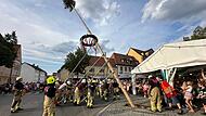 Baumaufstellen bei Wunderburger Kerwa Baumaufstellen bei Wunderburger Kerwa