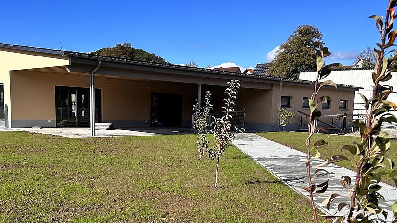 Die neue BRK-Tagespflege-Einrichtung in Untersteinbach eröffnet am 15. November. Im Sommer steht ein weitläufiger Garten zur Verfügung. Die neue BRK-Tagespflege-Einrichtung in Untersteinbach eröffnet am 15. November. Im Sommer steht ein weitläufiger Garten zur Verfügung.