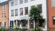 Das beliebte Altstadtcaf&eacute; in M&uuml;nnerstadt steht vor dem Aus. Betreiberin Susanne Hanshans hat die K&uuml;ndigung zum 1. Dezember erhalten. Ende Oktober ist f&uuml;r sie Schluss.