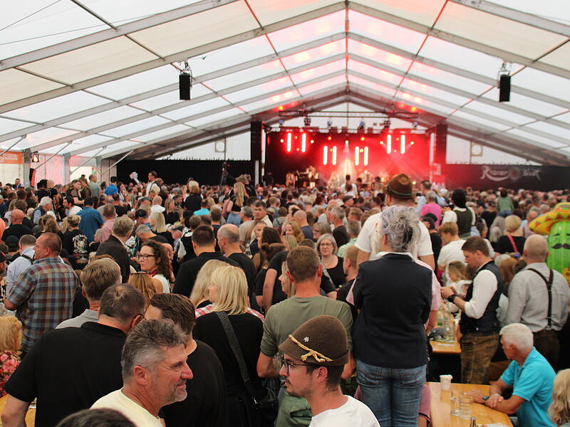 Rh&ouml;n-Festival Wildflecken: Rh&ouml;ner Bluat spielt f&uuml;r die Kissinger H&uuml;tte