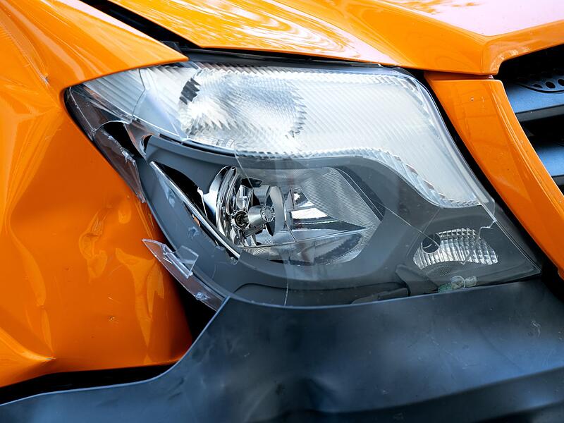 Blechschaden am Auto