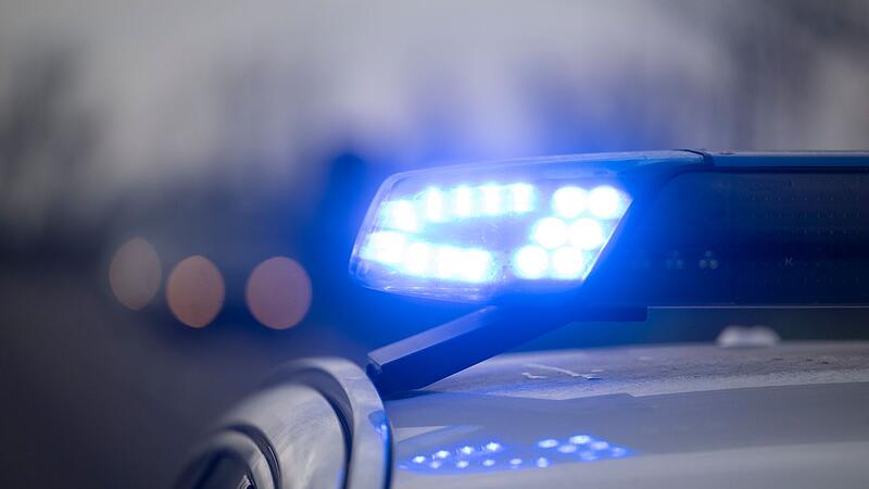 Polizei - Symbolbild Polizei - Symbolbild