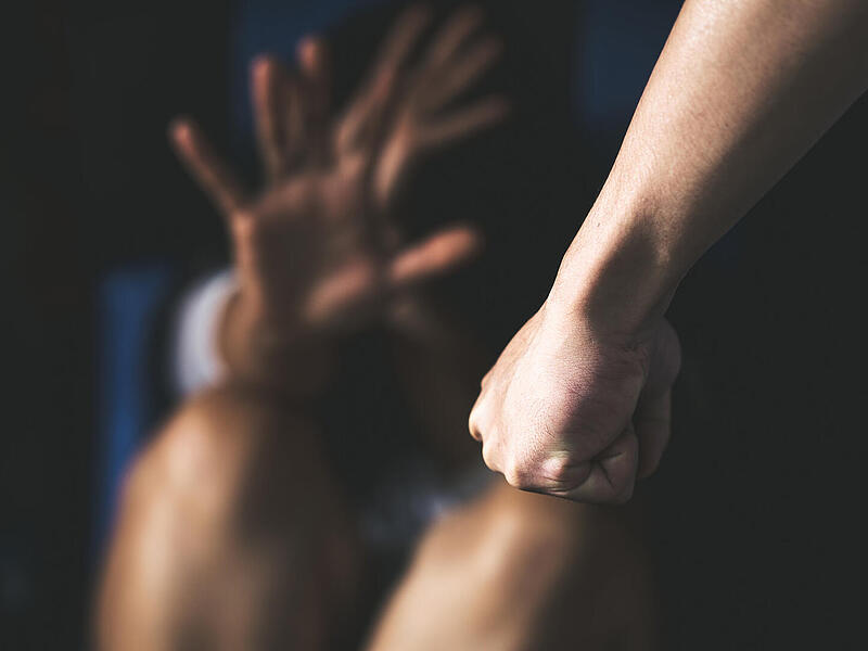 Zeugen nach Attacken am Erlanger Bahnhof gesucht Gewalt, Gewalt gegen Frauen