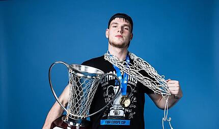 Baskets-Neuzugang Benjamin Koppke gewann mit den Niners Chemnitz 2024 den Fiba Europe Cup.