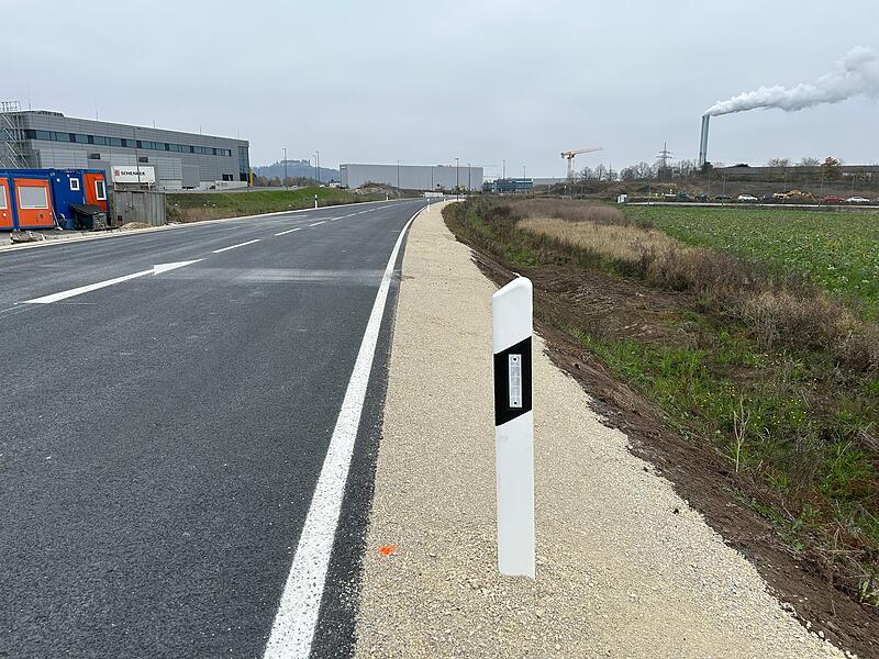 Neue Trasse der Staatsstraße 2205 zwischen Coburg und Wiesenfeld