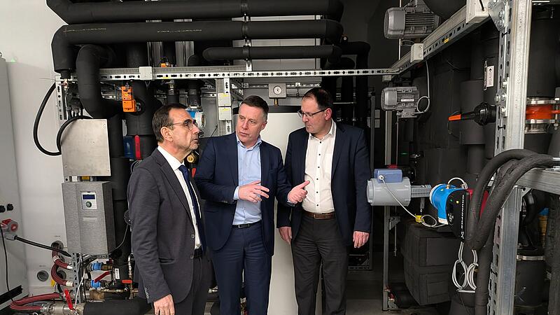 Holetschek besucht ait