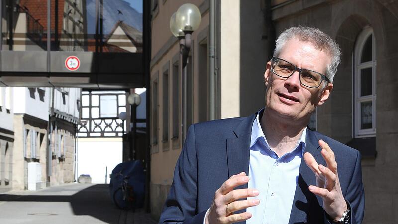 Amtsinhaber Uwe Kirschstein (SPD) bleibt mit 55,33 Prozent der W&auml;hlerstimmen Oberb&uuml;rgermeister der Stadt Forchheim. Foto: Barbara Herbst