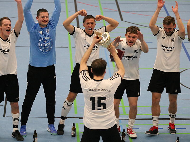 Hallenfu&szlig;ball beim SV R&ouml;mershag