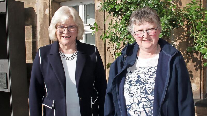 Dort, wo man lebt, soll man sich auch einbringen. Nach diesem Motto lebten die CSU-Gemeinder&auml;tinnen Melita Braun (links) und Walburga Kraus.