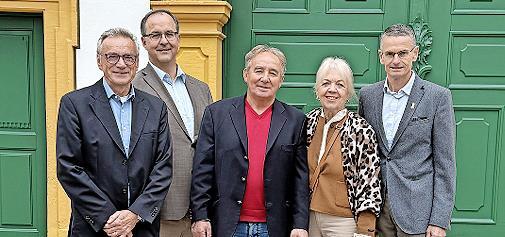 Der geschäftsführende Vorstand mit Reinhard Schaupp (Hammelburg, Vorsitzender), Hannelore Bauer (Bad Kissingen), Joachim Kress (Schweinfurt), Georg Oel (Hab) (alle drei stellvertretende Vorsitzende) und Wilfried Vogler (Schwärzelbach), Bezirksgesc...