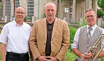 Bruno Heynen, Leiter der Veranstaltungsabteilung (von links), Kurdirektor Sebastian Dresbach und Orchestermanager Roman Riedel möchten die Zusammenarbeit mit Musikvereinen, Chören und Ensembles intensivieren. Alexander Kother Bruno Heynen, Leiter der Veranstaltungsabteilung (von links), Kurdirektor Sebastian Dresbach und Orchestermanager Roman Riedel möchten die Zusammenarbeit mit Musikvereinen, Chören und Ensembles intensivieren. Alexander Kother