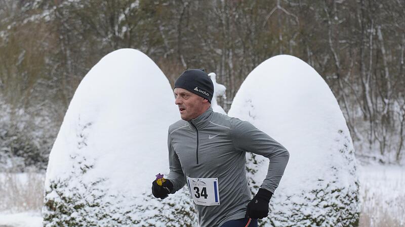 Ein Wintereinbruch sorgte im vergangenen Jahr für eine besondere Kulisse beim Saaletal-Marathon.