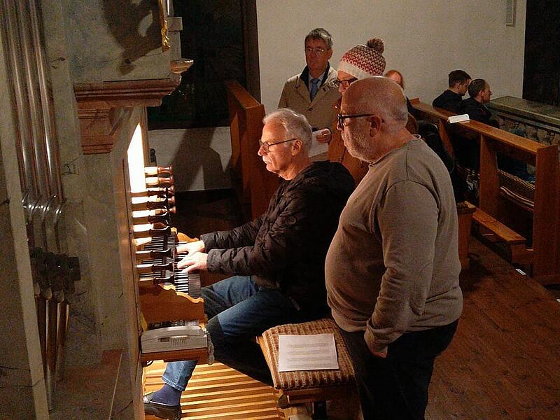Beim Orgel-Erlebnis-Konzert stellte Organist Wolfram Reidelbach die frisch sanierte Orgel der Pfarrkirche St. Josef in Wildflecken vor.