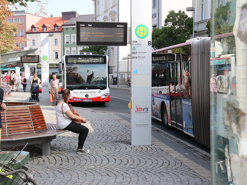 Der Zentrale Omnibusbahnhof in Bamberg ist einer der belebtesten Pl&auml;tze in der ganzen Stadt. Hier durfte der Fahrgast ans Lenkrad.